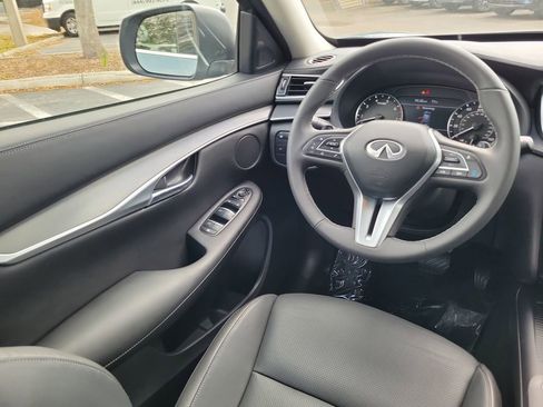 Used 2022 INFINITI QX50 Luxe w/ Cargo Package image 19