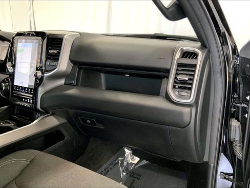 Used 2024 RAM 1500 Lone Star AWD/4WD image 16