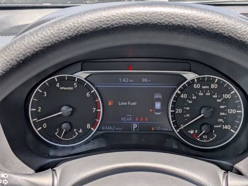 Used 2024 Nissan Altima 2.5 SV FWD image 25