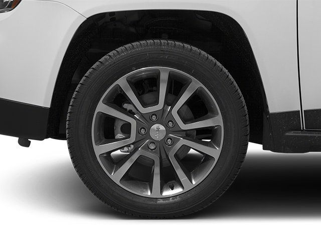 Used 2014 Jeep Compass Latitude w/ Sun/Sound Group AWD/4WD image 13