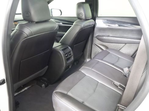 Used 2024 Cadillac XT5 Premium Luxury FWD image 31