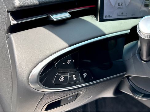 New 2026 Genesis GV70 2.5T image 18