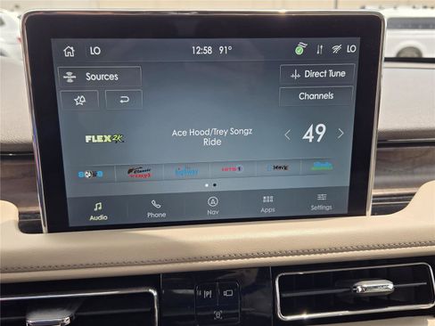 Used 2022 Lincoln Aviator Reserve w/ Equipment Group 201A AWD/4WD image 15