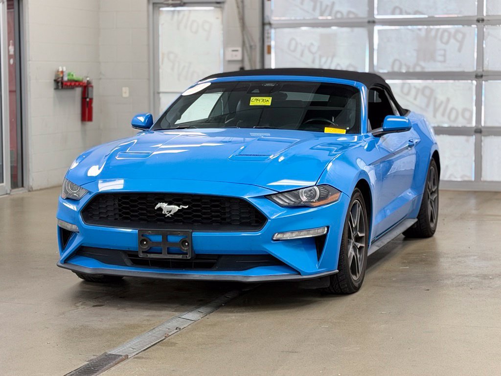 Used 2022 Ford Mustang Premium RWD image 3
