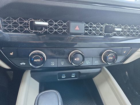 Used 2023 Honda Accord EX-L image 20