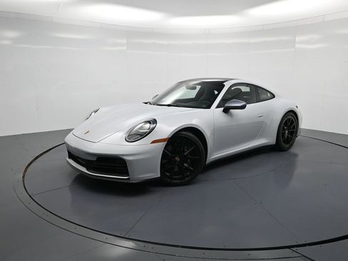 Used 2025 Porsche 911 Carrera T image 1