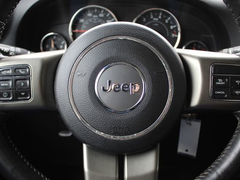 Used 2018 Jeep Wrangler Unlimited Sport w/ Power Convenience Group AWD/4WD image 24