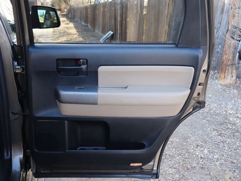 Used 2012 Toyota Sequoia SR5 image 27