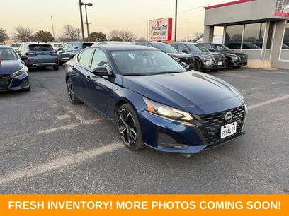 Used 2024 Nissan Altima 2.5 SR