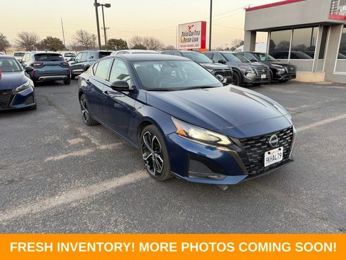 Used 2024 Nissan Altima 2.5 SR image 1