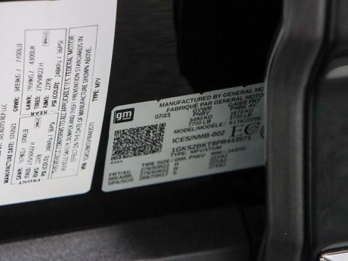 Used 2023 GMC Yukon SLT image 37