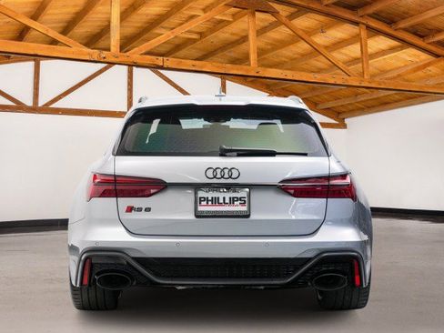 Used 2024 Audi RS 6 performance image 4