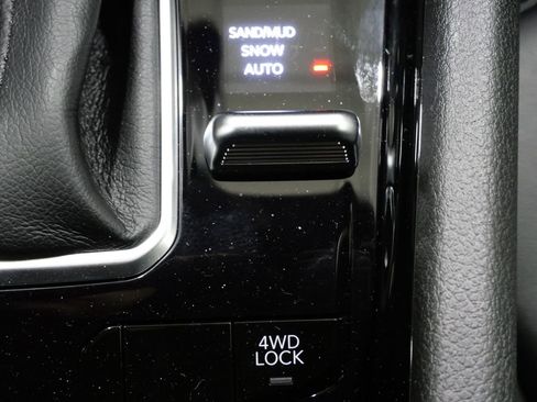 New 2026 Jeep Compass Latitude image 21