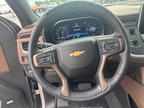 Certified 2024 Chevrolet Tahoe High Country w/ Advanced Technology Package image 17