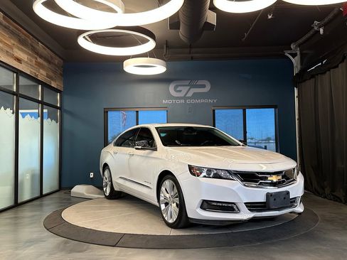 Used 2019 Chevrolet Impala Premier w/ Premier Confidence Package FWD image 1