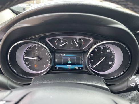 Used 2020 Buick Envision Essence image 18