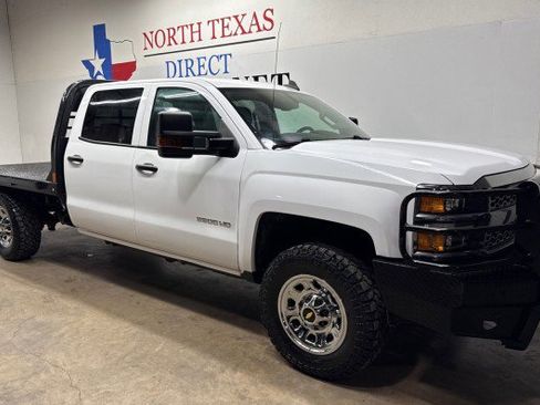 Used 2019 Chevrolet Silverado 3500 W/T w/ WT Convenience Package image 3