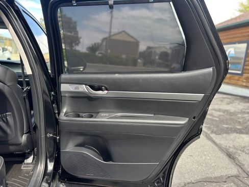 Used 2023 Hyundai Palisade SEL image 25