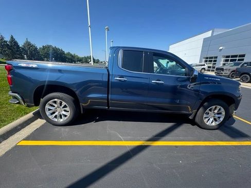 Used 2019 Chevrolet Silverado 1500 LTZ w/ LTZ Plus Package AWD/4WD image 9