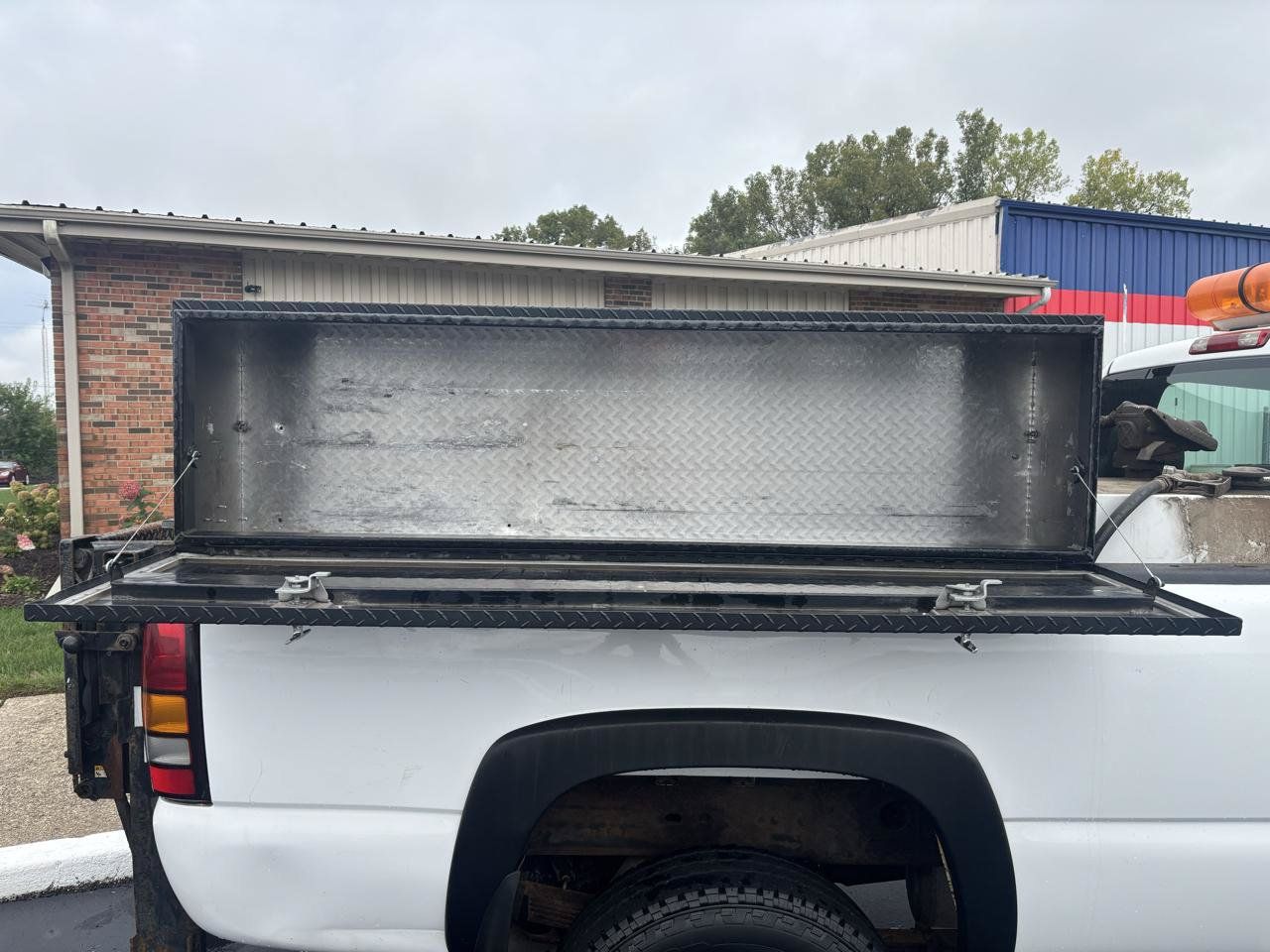 Used 2007 GMC Sierra 3500 W/T AWD/4WD image 13