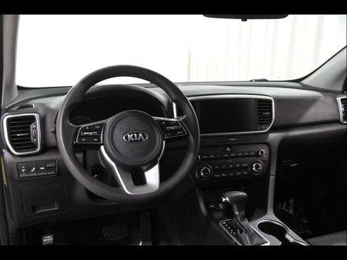 Used 2021 Kia Sportage LX w/ LX Fwd Popular Package image 6
