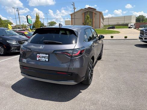 Used 2026 Honda HR-V EX-L image 9