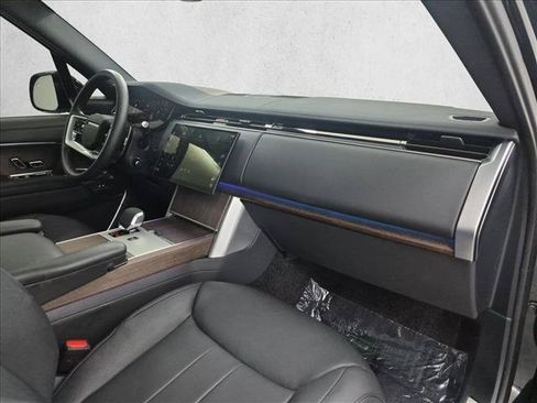 Used 2025 Land Rover Range Rover SE AWD/4WD image 26