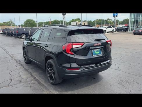 Certified 2023 GMC Terrain SLE w/ Driver Convenience Package FWD image 7