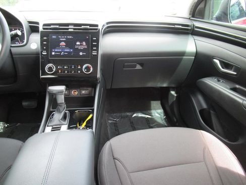 Used 2022 Hyundai Tucson SEL FWD image 14
