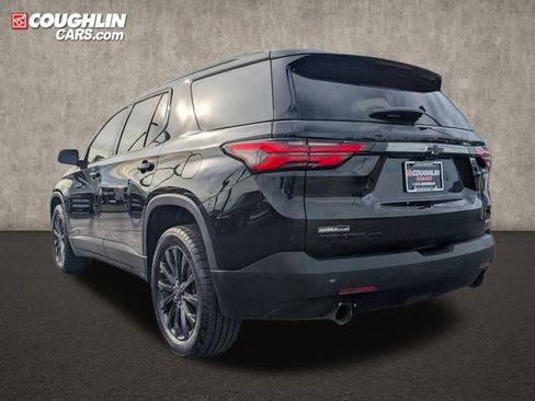 Used 2023 Chevrolet Traverse RS image 5