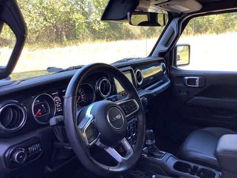 Used 2021 Jeep Wrangler Unlimited Rubicon w/ Dual Top Group image 28