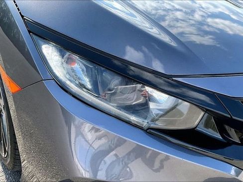 Used 2020 Honda Civic Sport image 24
