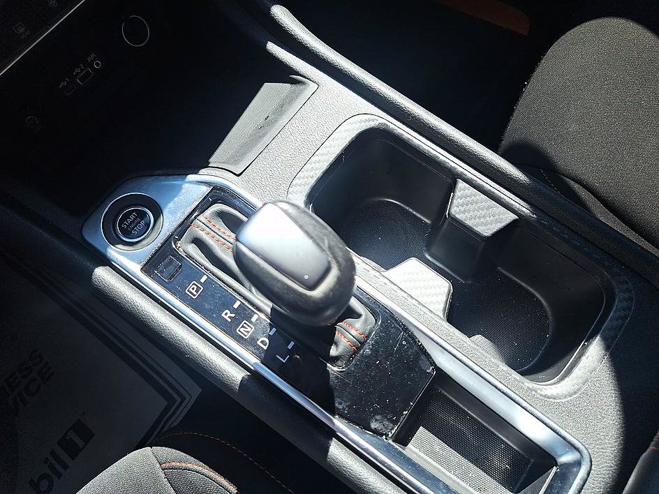 Certified 2024 Nissan Sentra SR FWD image 18