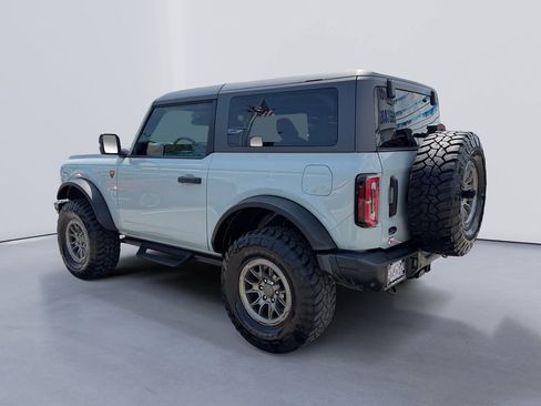 Used 2024 Ford Bronco Badlands w/ Sasquatch Package AWD/4WD image 5