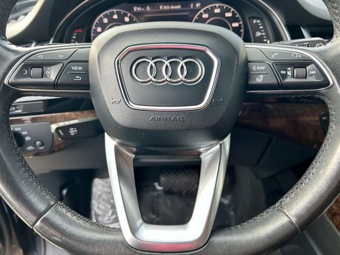 Used 2017 Audi Q7 3.0T Prestige image 23