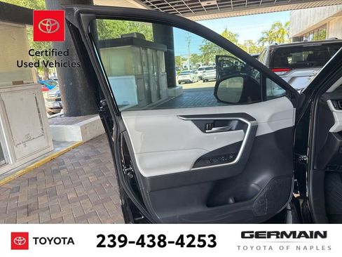 Used 2025 Toyota RAV4 XLE w/ Convenience Package FWD image 19