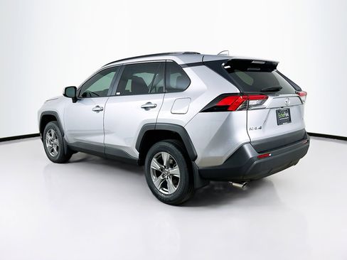 Used 2025 Toyota RAV4 XLE w/ Convenience Package FWD image 5