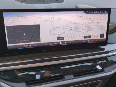 Used 2024 BMW X7 xDrive40i image 24