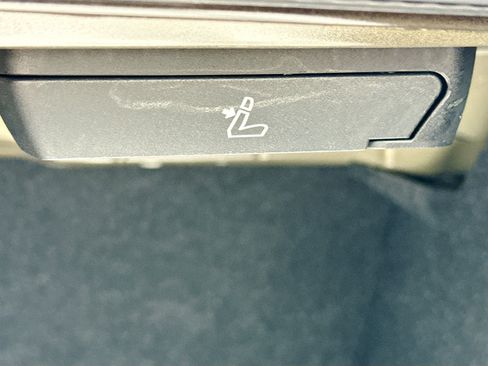 Used 2023 BMW M3 Competition w/ M Carbon Exterior Package image 13