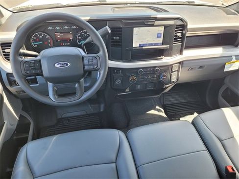 New 2025 Ford F250 XLT image 7