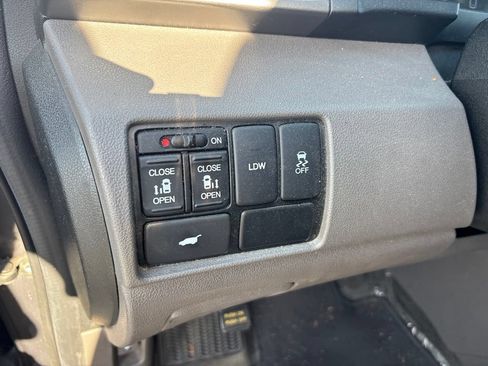 Used 2014 Honda Odyssey EX-L image 22