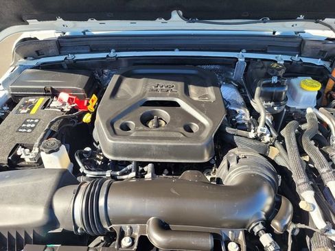 Used 2025 Jeep Wrangler Unlimited Sport S 4xe AWD/4WD image 34