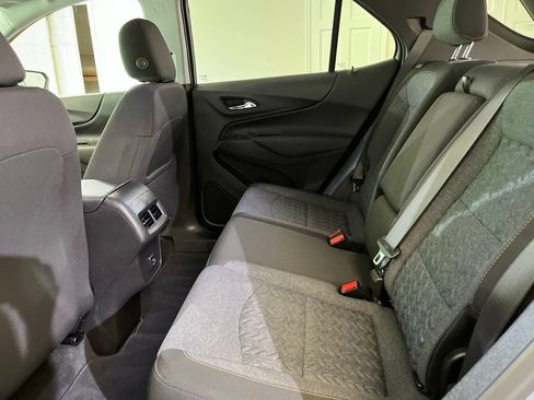 Used 2024 Chevrolet Equinox LT AWD/4WD image 14