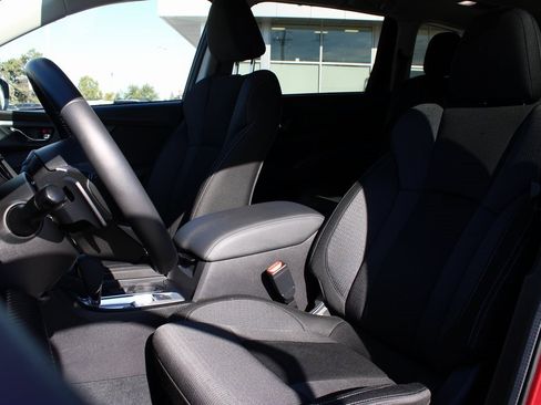 Certified 2025 Subaru Ascent Premium image 10