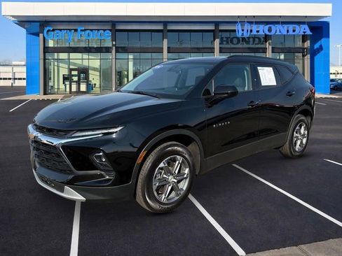 Used 2024 Chevrolet Blazer LT w/ Convenience Package FWD image 4