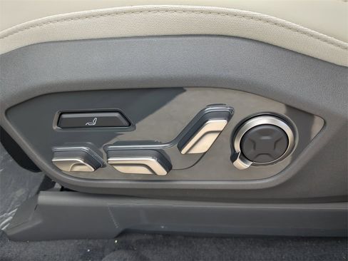 New 2026 Kia EV9 GT-Line image 23