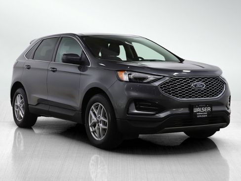Used 2024 Ford Edge SEL AWD/4WD image 8