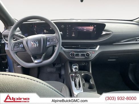 Used 2026 Buick Envista Preferred image 10