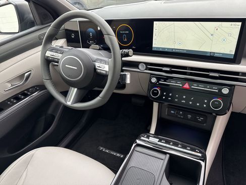 Used 2025 Hyundai Tucson Limited image 37