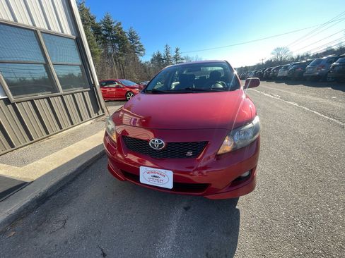 Used 2010 Toyota Corolla image 2